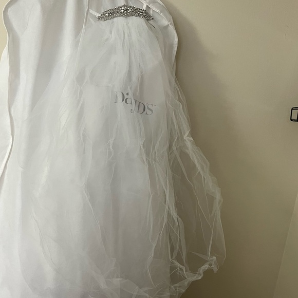 Wedding veil - Picture 3 of 4